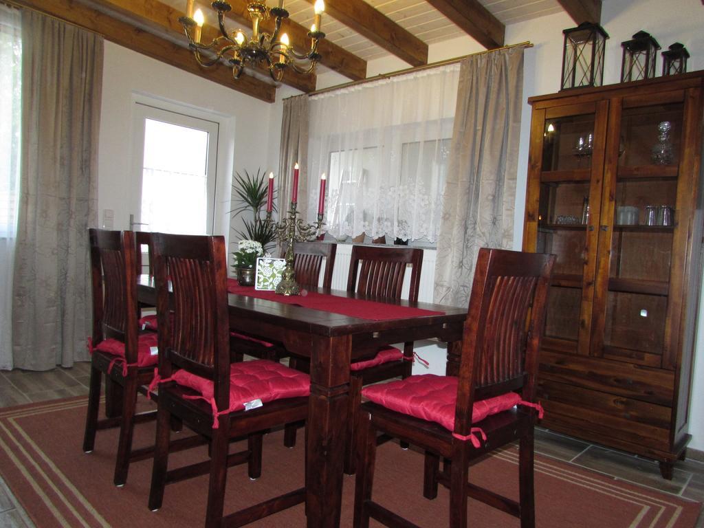 Eifel Quartier Ferienhaus Mechernich Rum bild